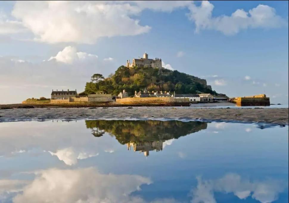 Spacious 1 Bedroom Apartment Near Seafront Penzance Exterior photo